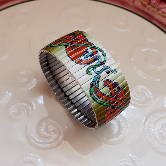 Vintage Solvar accordion Celtic bird knot bracelet - Picture 8 of 11